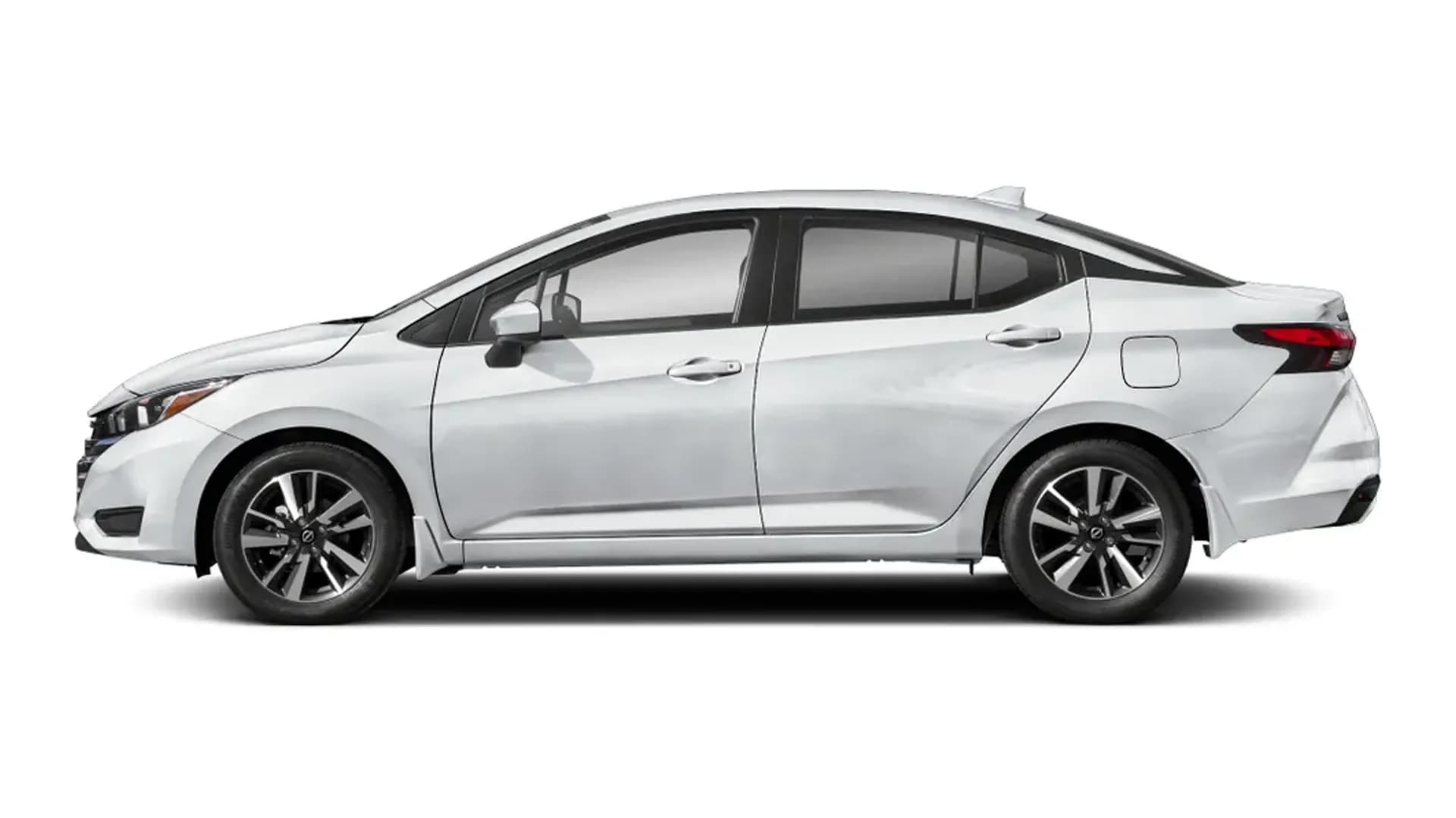 nissan-sunny-15l-02