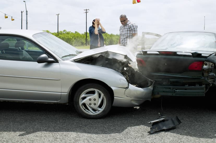 safety-tips-for-a-roadside-emergency safety-tips-for-a-roadside-emergency